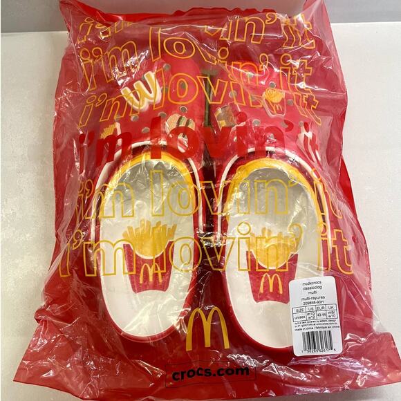 NEW MCDONALD'S X CROCS CLASSIC CLOG M10 - Picture 3 of 4
